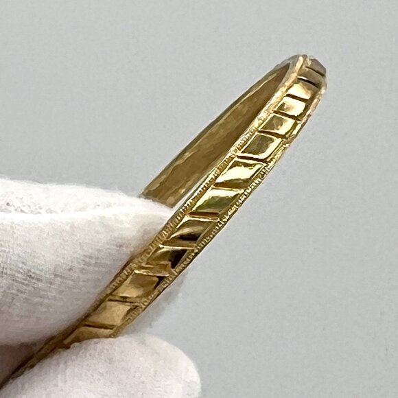 VENDOME Vintage Gold Tone Bangle Bracelet Ribbed Edged Signed Rounded Oval 1950s - Picture 5 of 9